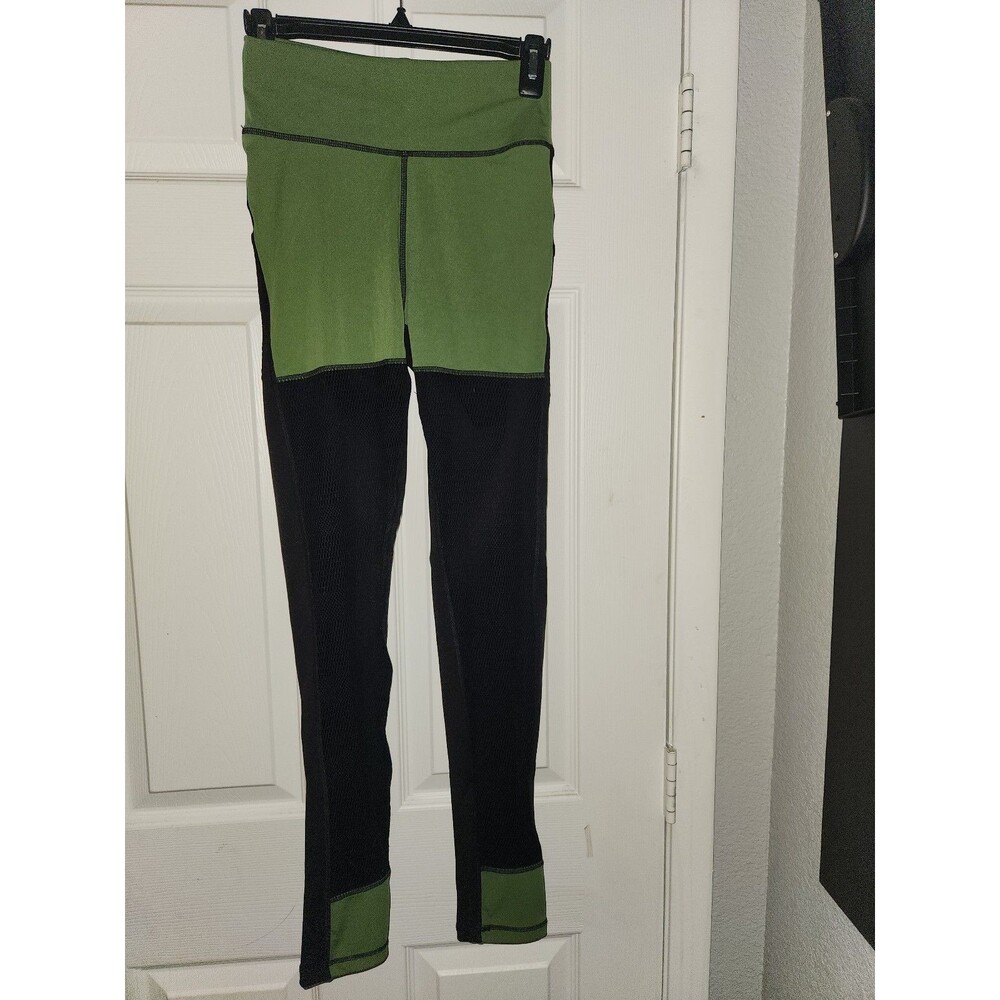POP Fit Leggings Size Small